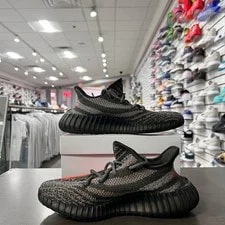 Yeezy 350 V2 Beluga (Lightly Worn+Replacement Box) 2