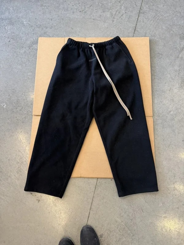 FOG Essentials Polar Fleece Sweats — Designer Shoe — resale
