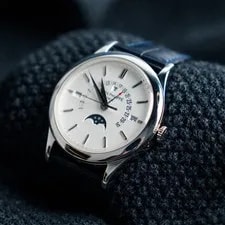 Patek Philippe Perpetual Calendar Retrograde – 39.5mm Platinum Silver Dial – Ref 4