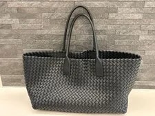 Bottega Veneta Cava Medium 3