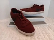 Nike — Nike SB Check Solarsoft Size 11 Athletic Shoes — Sneaker — resale
