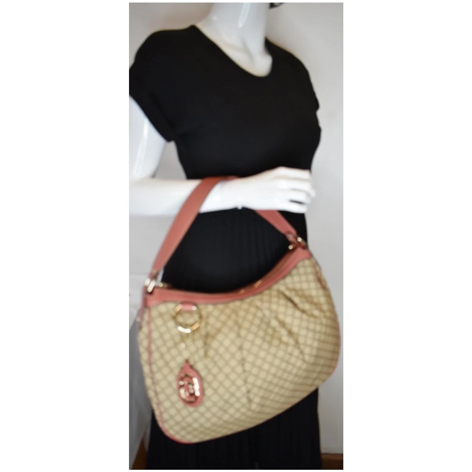 Gucci Medium Sukey Hobo 232955 2