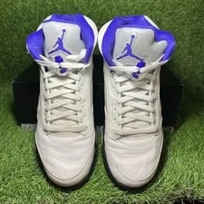 Size 9.5 - Jordan 5 2022 3