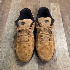 10.5US New Balance 2002R 2002Rei Italy 3