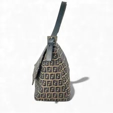 Auth Fendi Made in Italy Accessory KB769 2