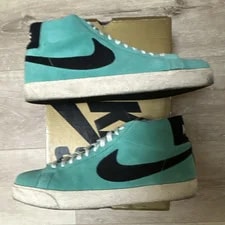 Nike SB — Nike SB Blazer Mid Skate / 310801-401 — Sneaker — resale