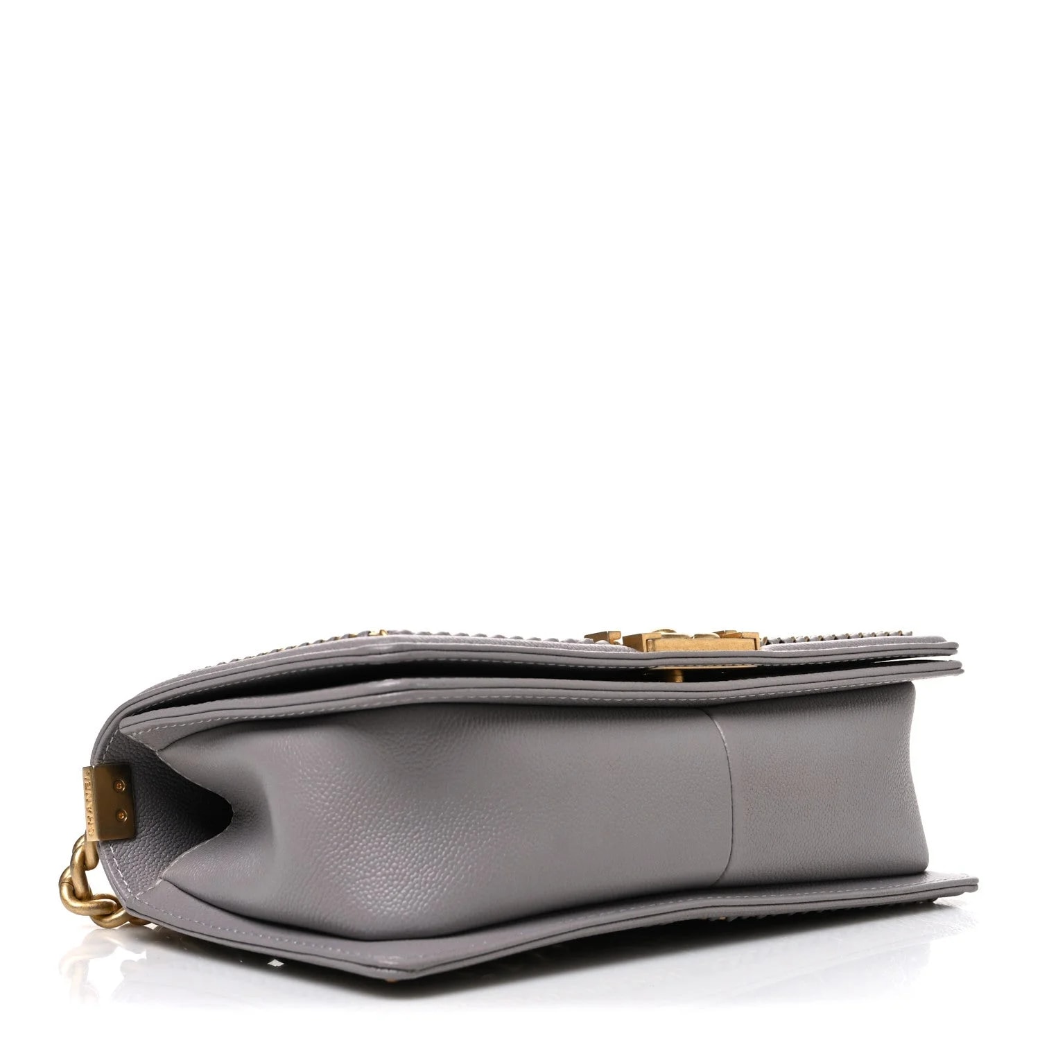 Chain Around Medium Boy Flap 4