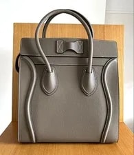 Celine Luggage Souris Logo 2