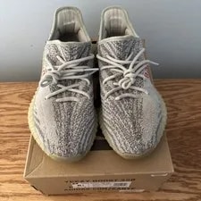 Yeezy 350 Tint Size 8.5M - Missing Left Insole 2