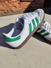 Adidas — Adidas Samba OG Dark — Sneaker — resale