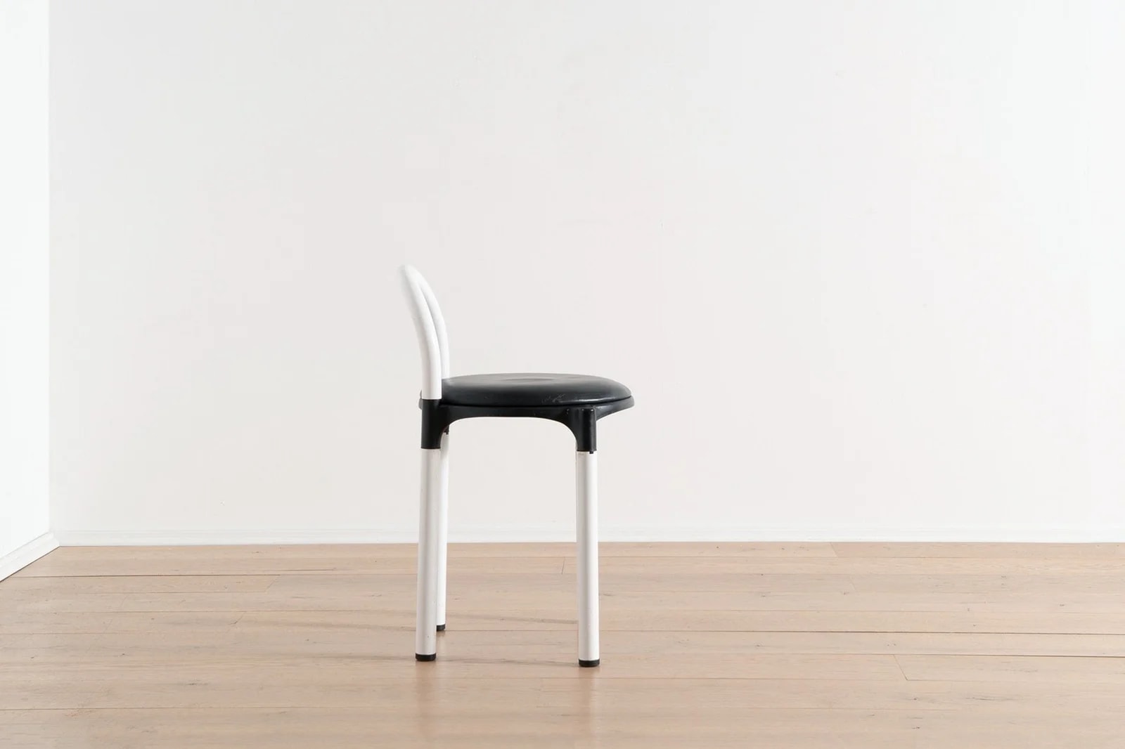 Paul Rand Anna Castelli Model 4823 3