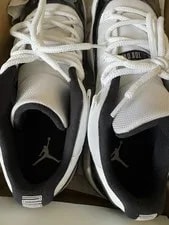 Size 11.5 - Air Jordan 11 Retro Low 4