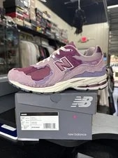 New Balance — Size 8 - New Balance 2002R Protection Pack — Sneaker — resale