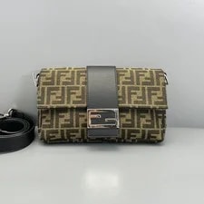 Fendi — Authentic Fendi -Tone eBay AG — Handbag — resale