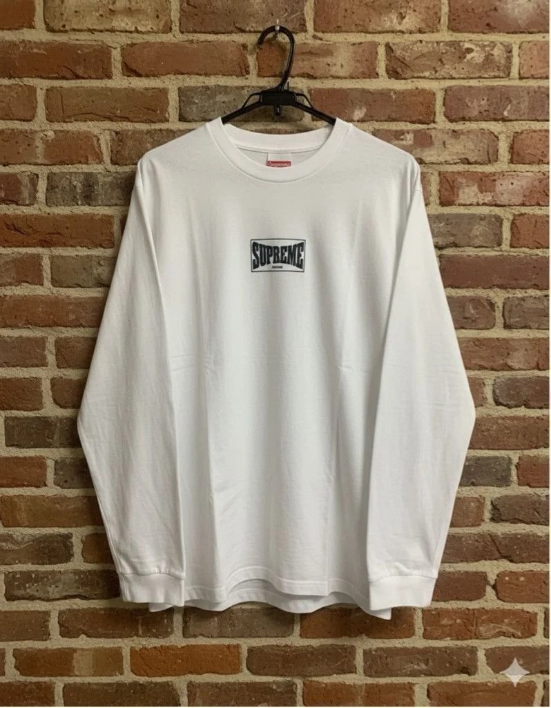 Supreme — Supreme Graphic Long Sleeve Tee M — streetwear — resale