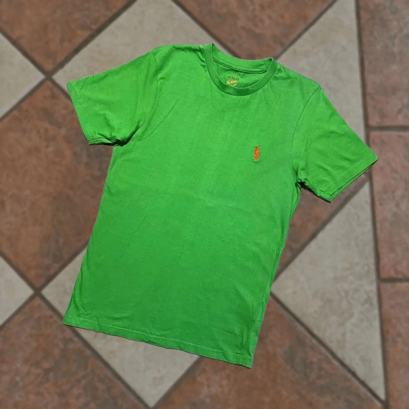 Polo Ralph Lauren — Polo Ralph Lauren T-Shirt Short Sleeve Size S — streetwear — resale