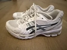 Aritzia X Gel-kayano 14 US 4.5 Asics 4