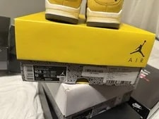 Air Jordan 4 Lighting 2