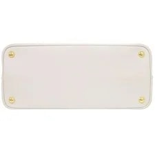 Prada : Triangle 1BG775 / W34H25D15cm W/strap; 3