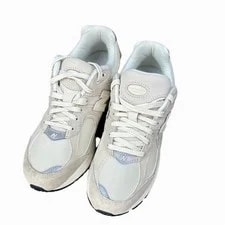 New Balance 2002R M8 W9.5 M2002RCC 3
