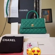 Chanel — Chanel Hard Ware Small Coco Handle 22A — Handbag — resale