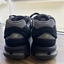 10.5US New Balance Ml2002R 3