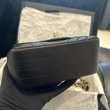 Chanel Classic Flap Chain Crossbody D 4