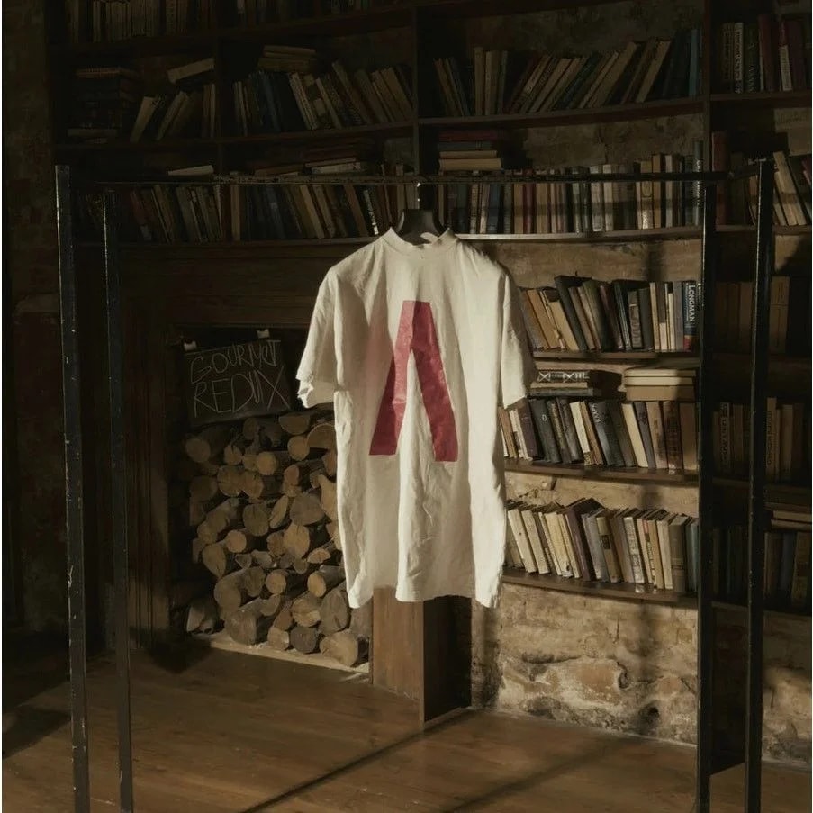 Balenciaga — Balenciaga Archive T-shirt — streetwear — resale