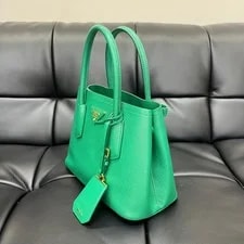 Prada Logo - Excellent #ROTK7P 3