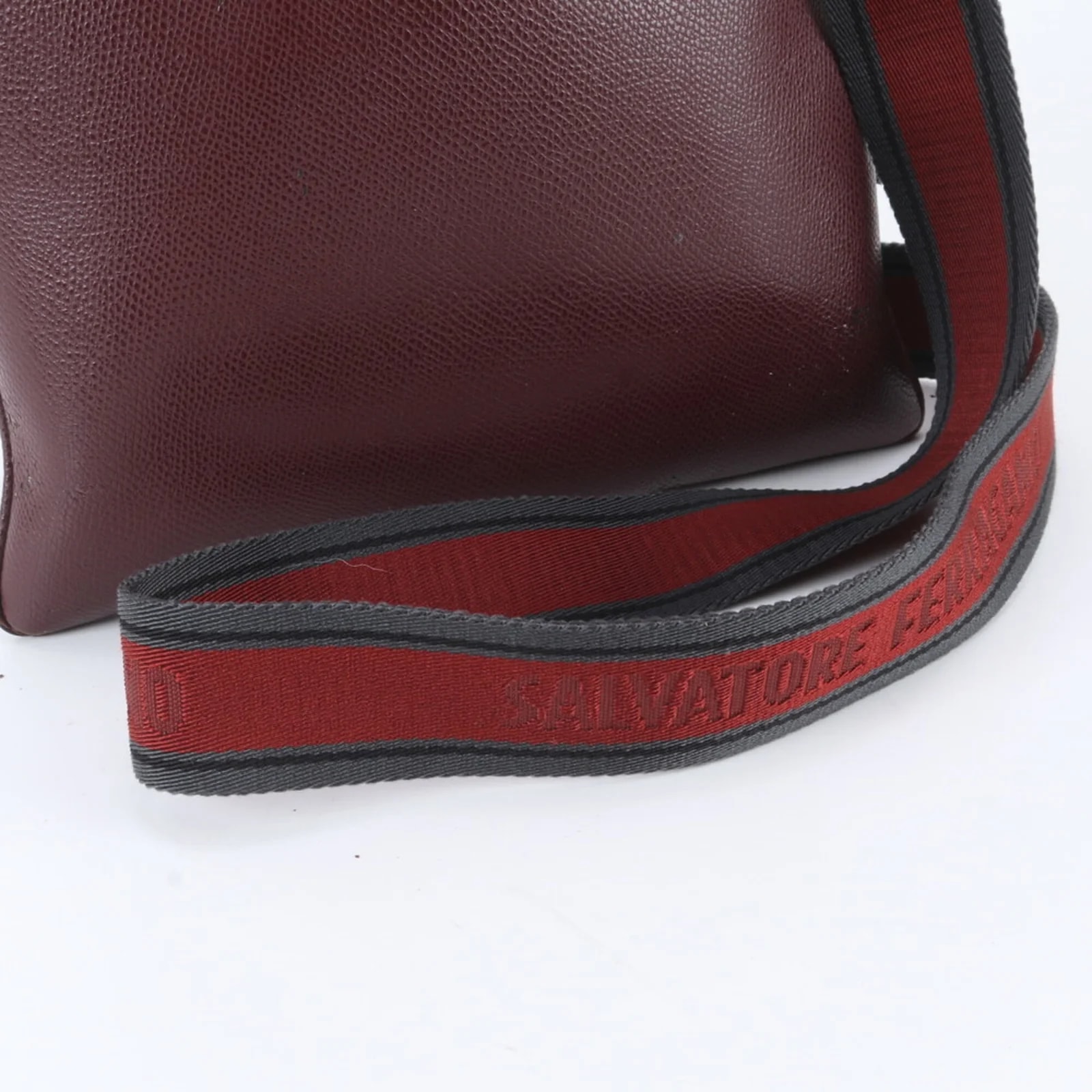 Salvatore Ferragamo Color Messenger 2