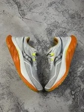 Saucony Endorphin Speed 4 'Berlin' 3