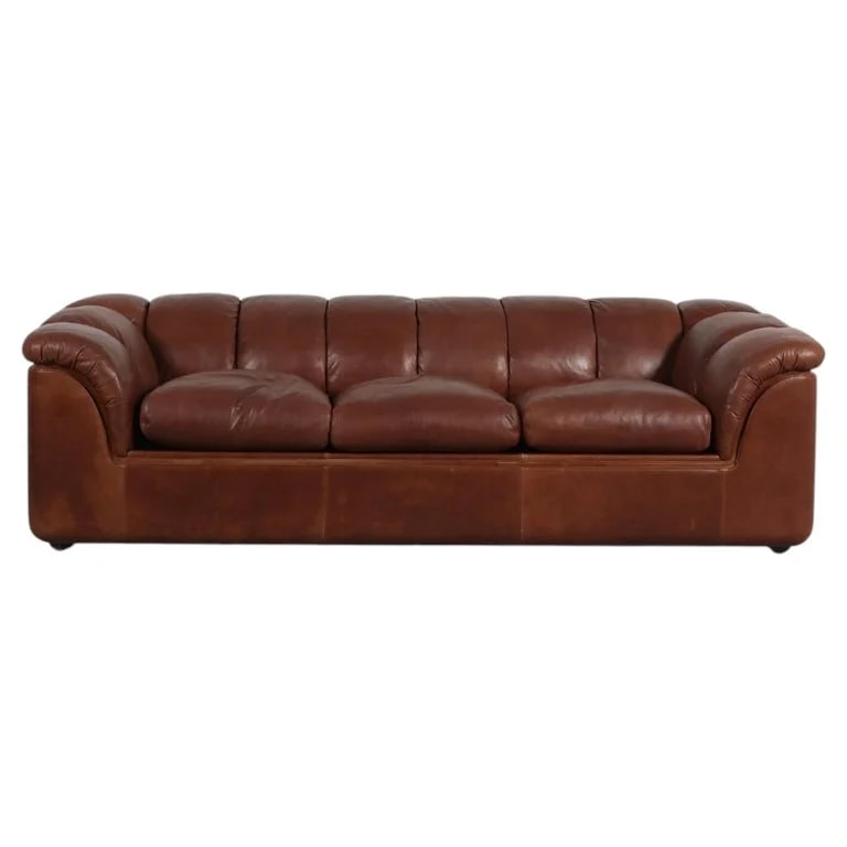 Franco Bresciani, Poltrona Frau — Poltrona Frau 'Cocker' Three-Seat in Brown Leather By Franco Bresciani — Furniture — resale