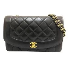 Chanel — Chanel Diana Flap Matelass Turn Lock Chain From Japan — Handbag — resale