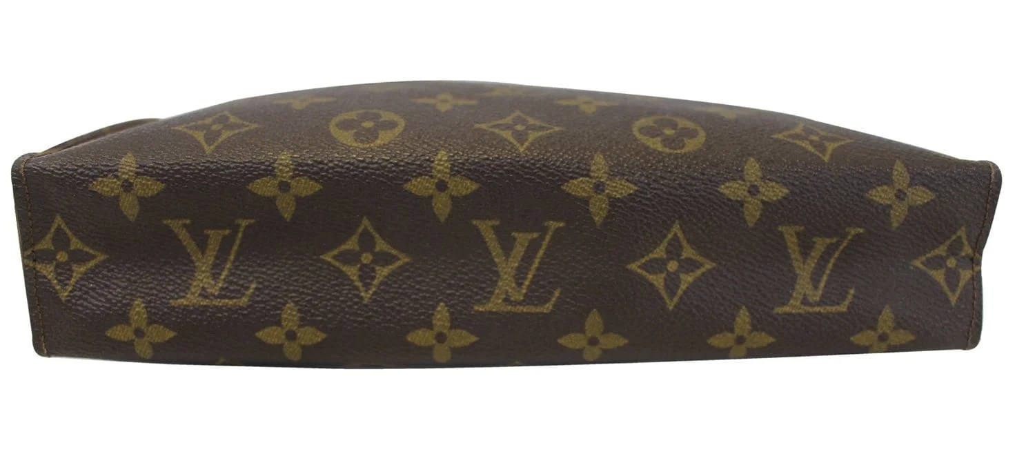 Louis Vuitton Poche Toilette 26 3
