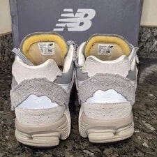 New Balance 2002R Protection Pack M2002RDM Size 10 3