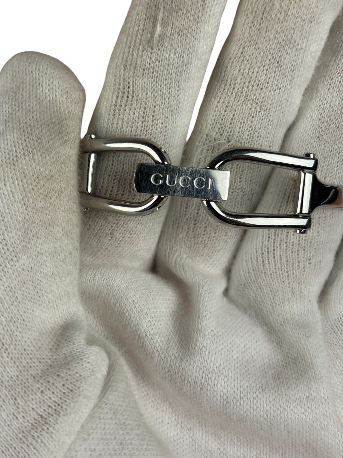 Gucci Light-Blue Dial Bangle 1500L 3