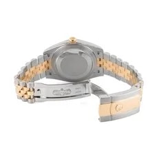 Rolex 126333 Datejust 41 Mm Champagne Dial Jubilee Bracelet Box and Papers 2017 4