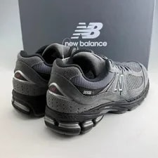 8.5US New Balance 2002R Dark M2002Reh 4