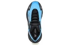 Yeezy Boost 700 Mnvn Bright Cyan 4