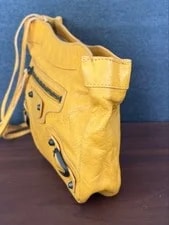 Balenciaga Arena Classic Zipper Auth 4