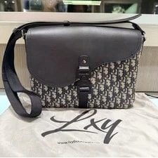 Dior — Christian Dior Medium Saddle Messenger With Flap (2024) — Handbag — resale