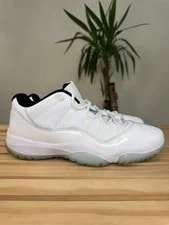 Jordan — Size 10 - Jordan 11 Retro Low Legend — Sneaker — resale