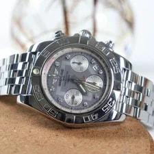 Breitling Chronomat 41 | Mother of Pearl Diamond Dial | 2019 | Ref. AB0140 2