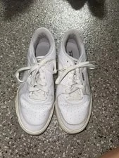 PUMA — ’S Size 9 Puma Low Top Basketball Dunks — Sneaker — resale