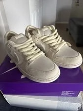 Nike SB — Nike SB Dunk Low PRM City of Love 12 Coconut Milk (*Damaged Original Box*) — Sneaker — resale