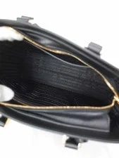 Prada Lux Shoudler 3