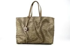 Bottega Veneta — Good Condition Bottega Veneta Intreccio HF34 — Handbag — resale