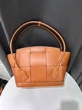 Authentic Bottega Veneta Arco 33 Woven Italy 4