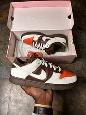 Size 9 “Oompa Loompa” Nike SB Dunk Los 3