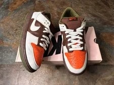 Size 9 “Oompa Loompa” Nike SB Dunk Los 4